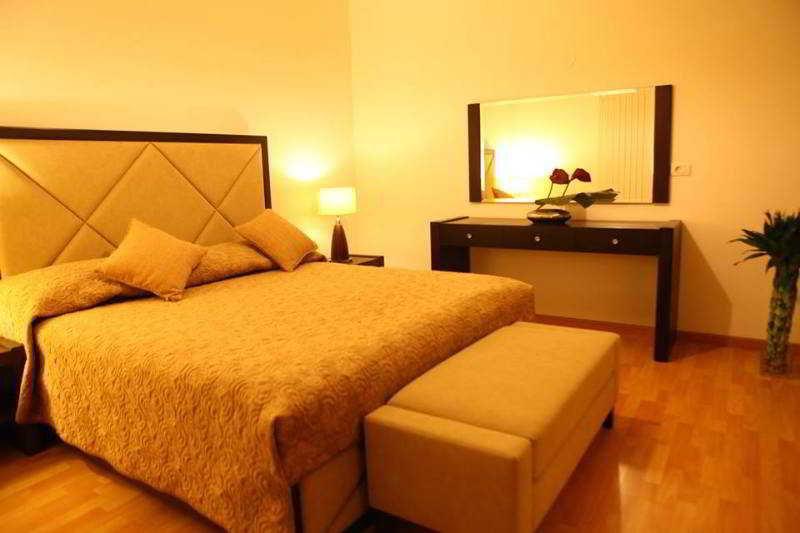 City Suite Hotel Beirut Exterior photo