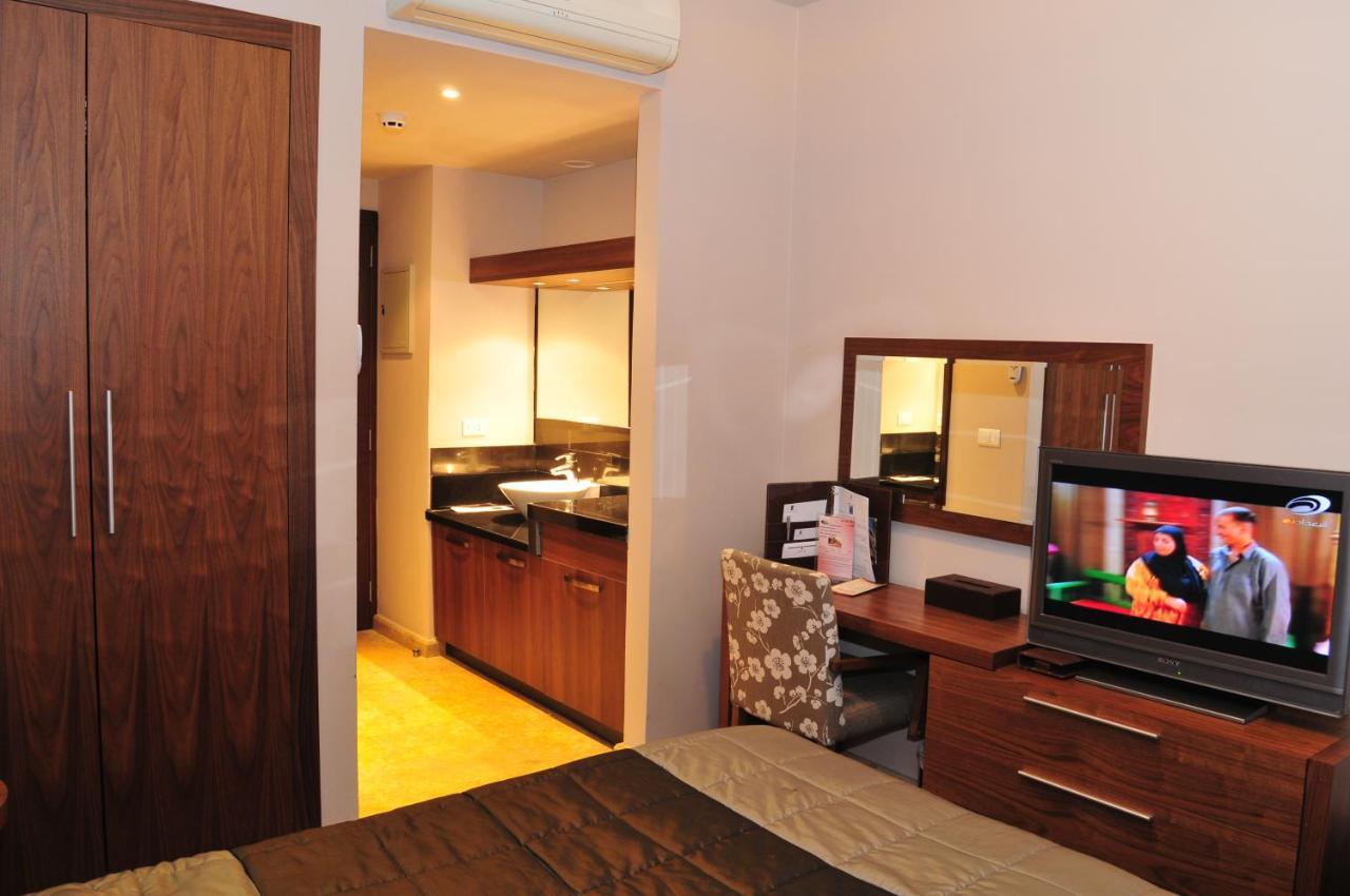 City Suite Hotel Beirut Exterior photo